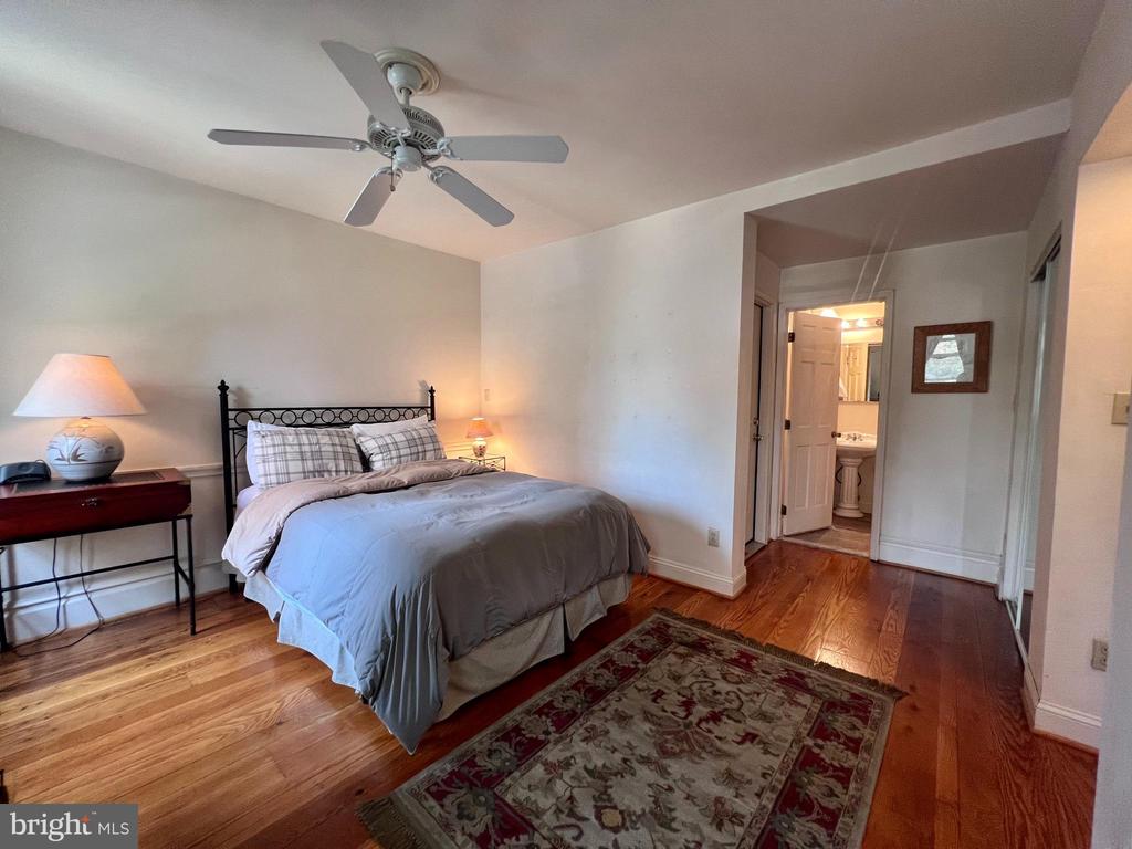 1215 GILPIN AVENUE 1