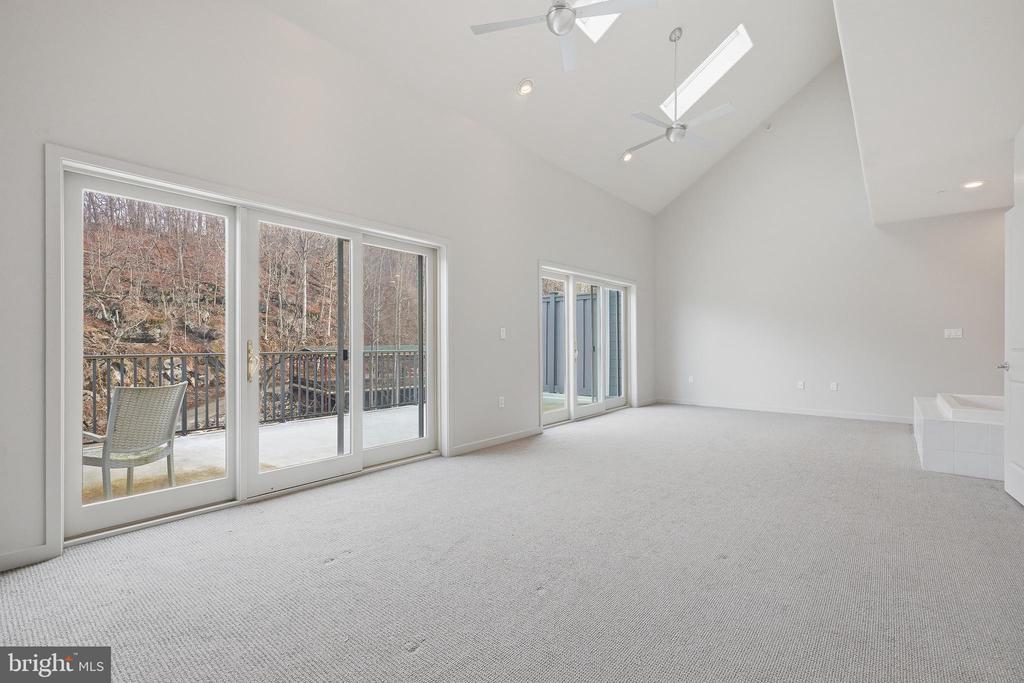 118 BANCROFT MILLS ROAD