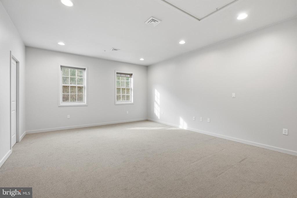 118 BANCROFT MILLS ROAD