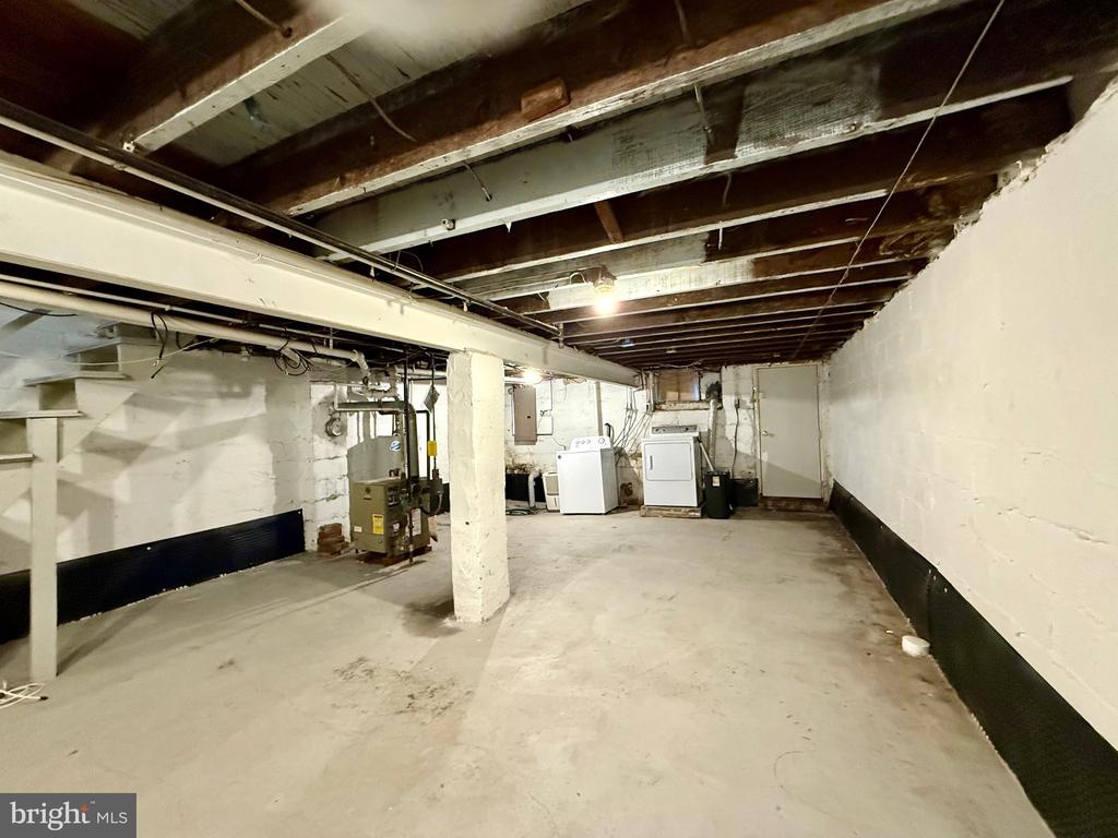 1704 W 14TH STREET