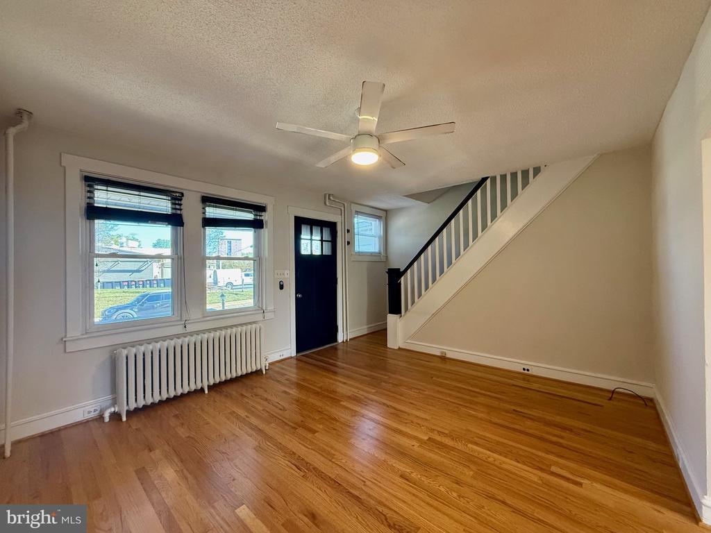 1704 W 14TH STREET