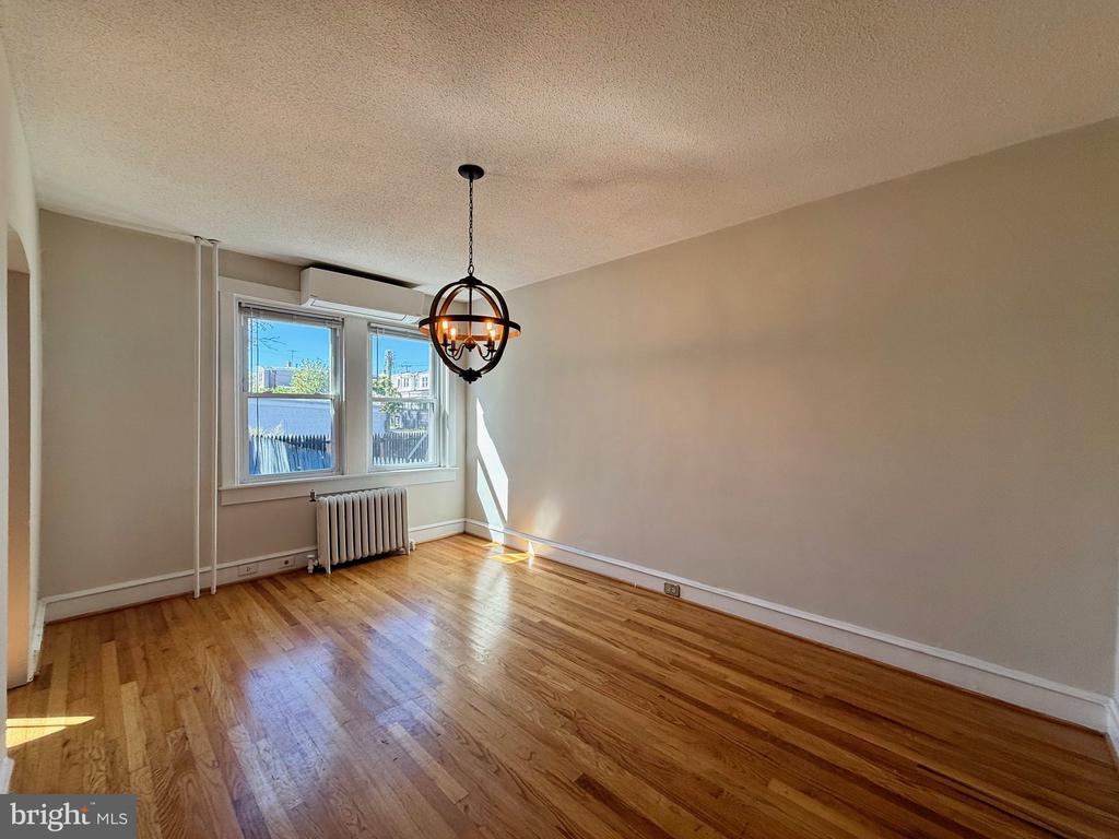 1704 W 14TH STREET