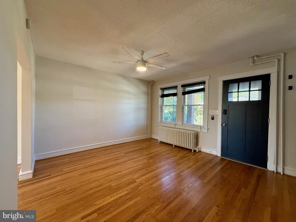 1704 W 14TH STREET