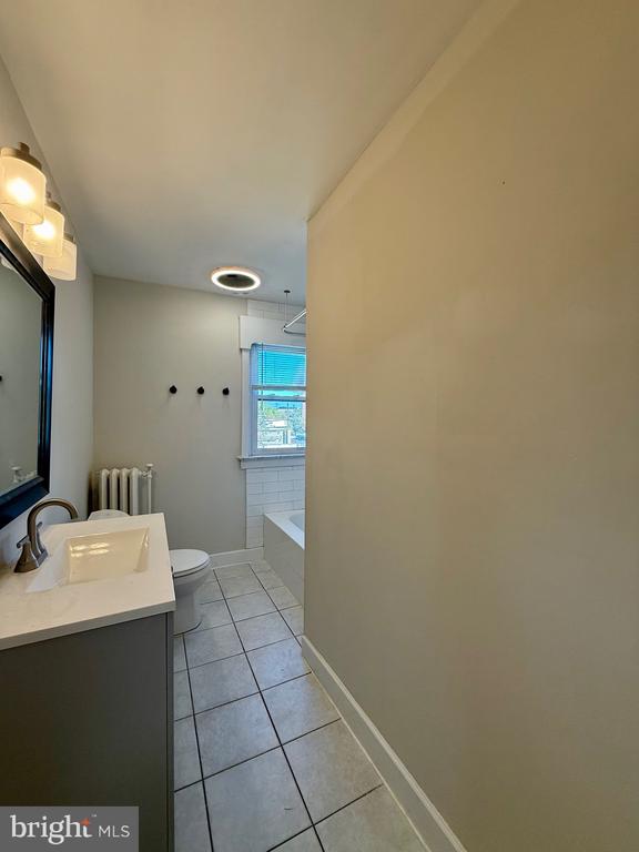 1704 W 14TH STREET
