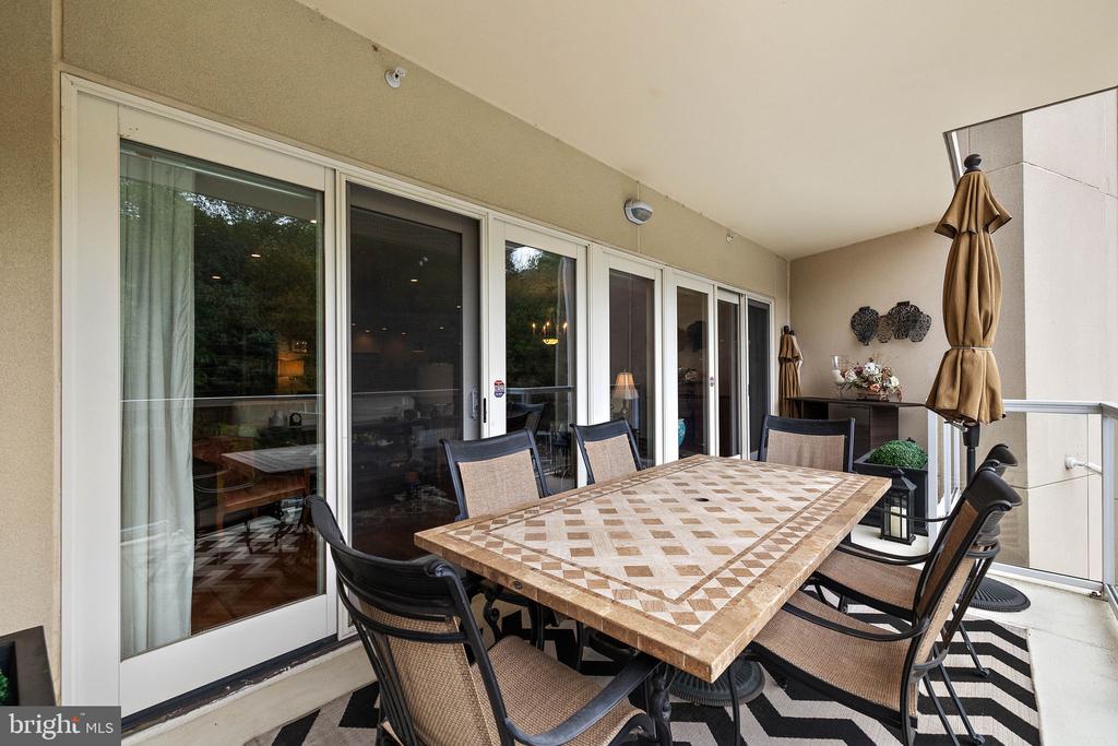 1702 N PARK DRIVE Unit: 25