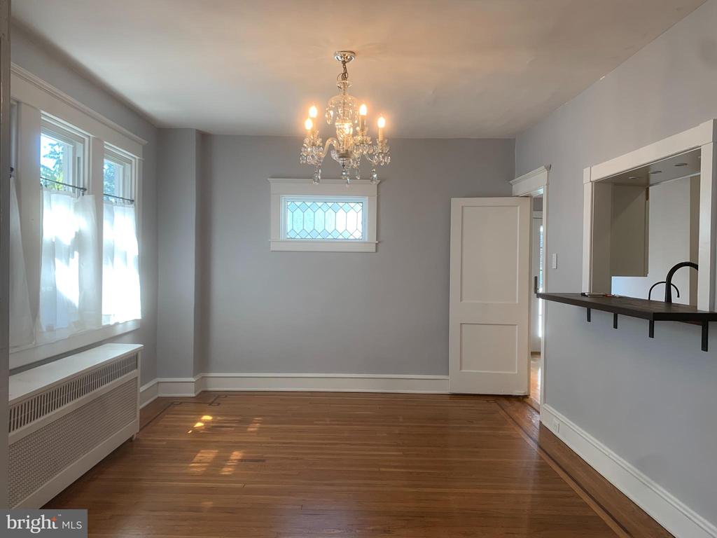 816 W 22ND STREET