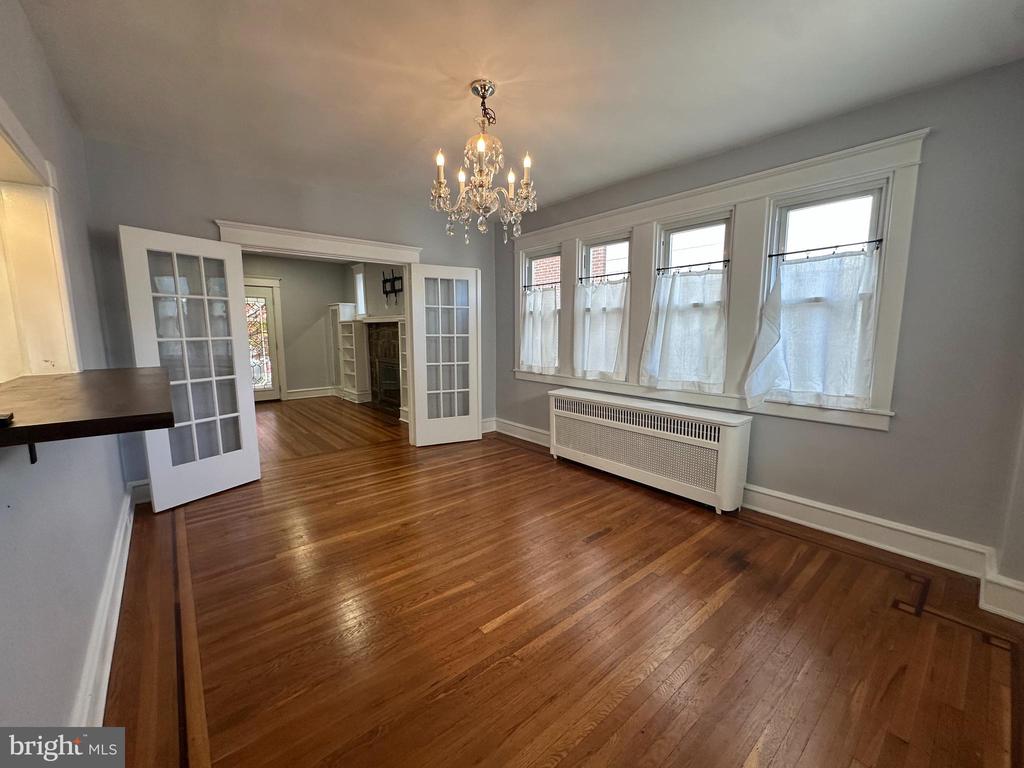816 W 22ND STREET