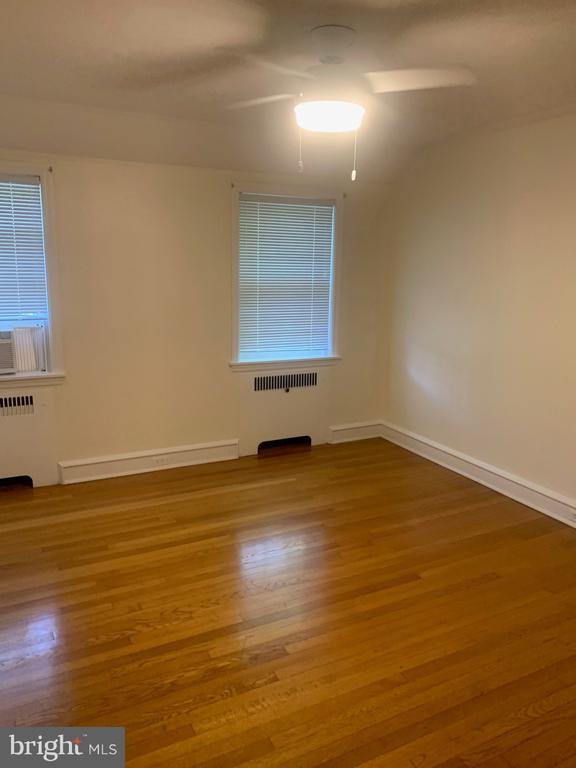 2305 W 12TH STREET 2