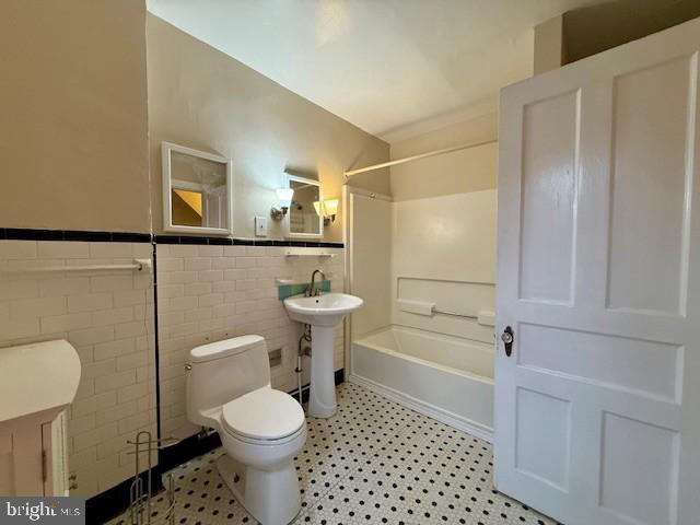 1311 N RODNEY STREET 2