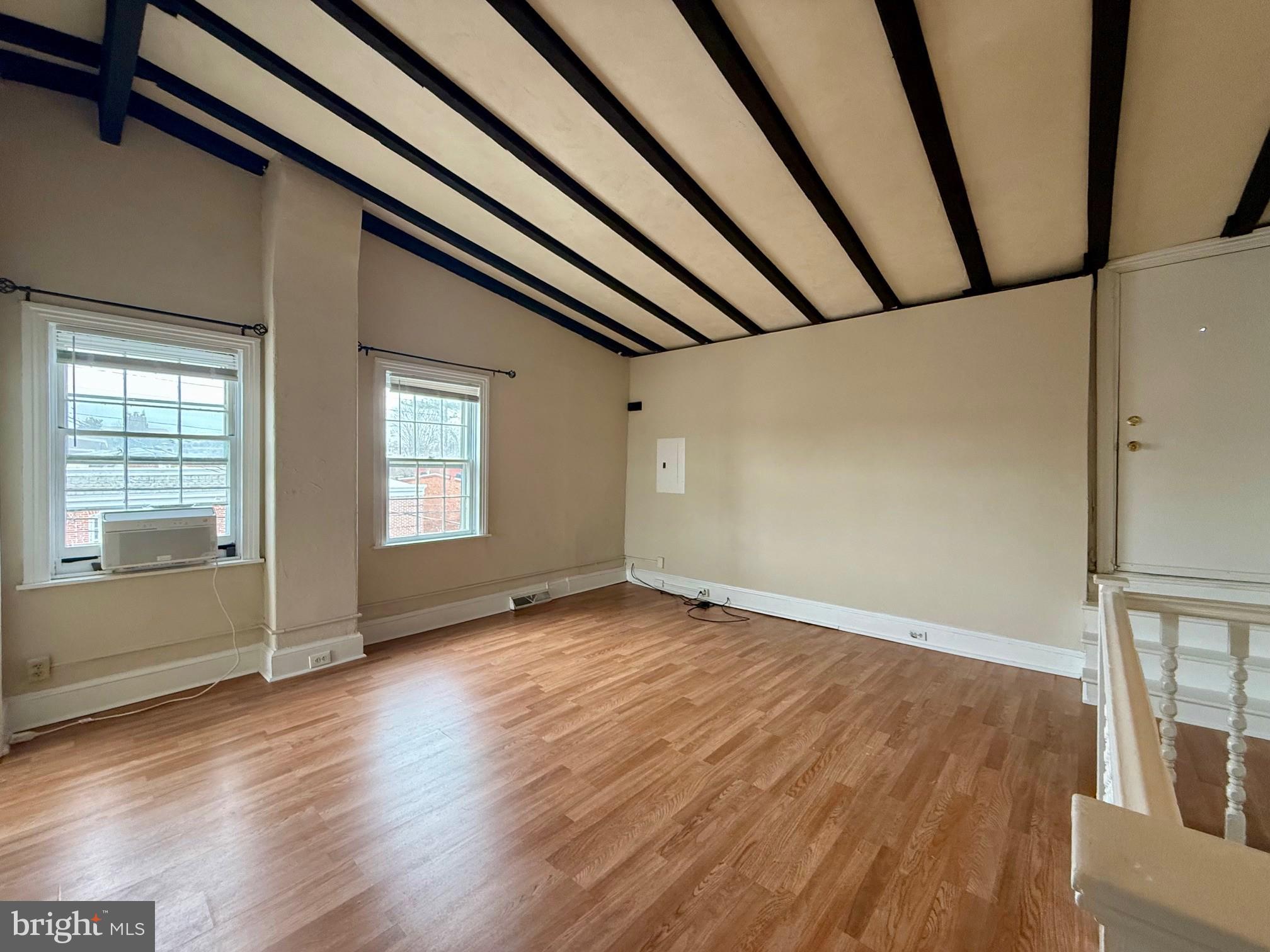 1725 GILPIN AVENUE 3