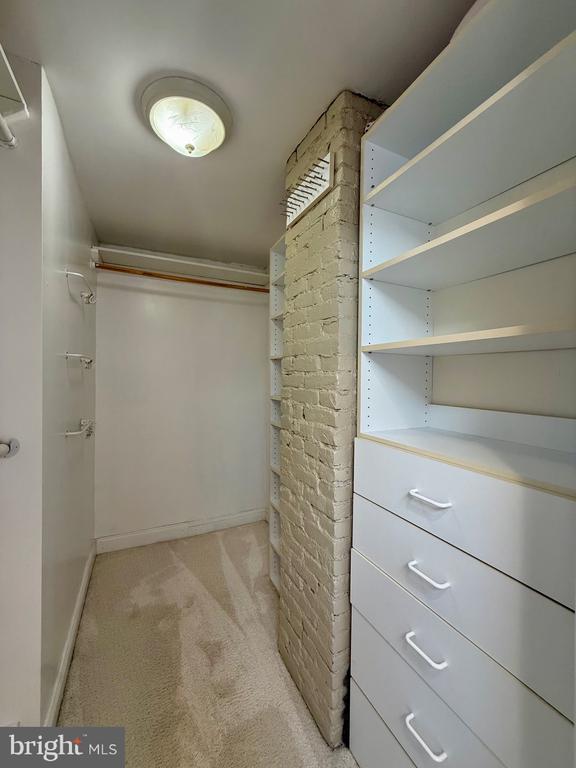 2623 W 18TH STREET