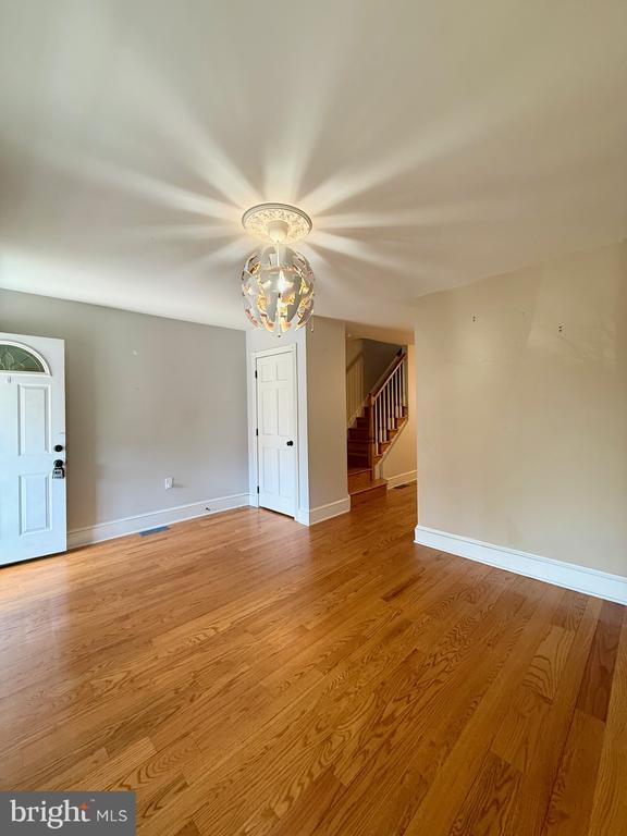 2623 W 18TH STREET