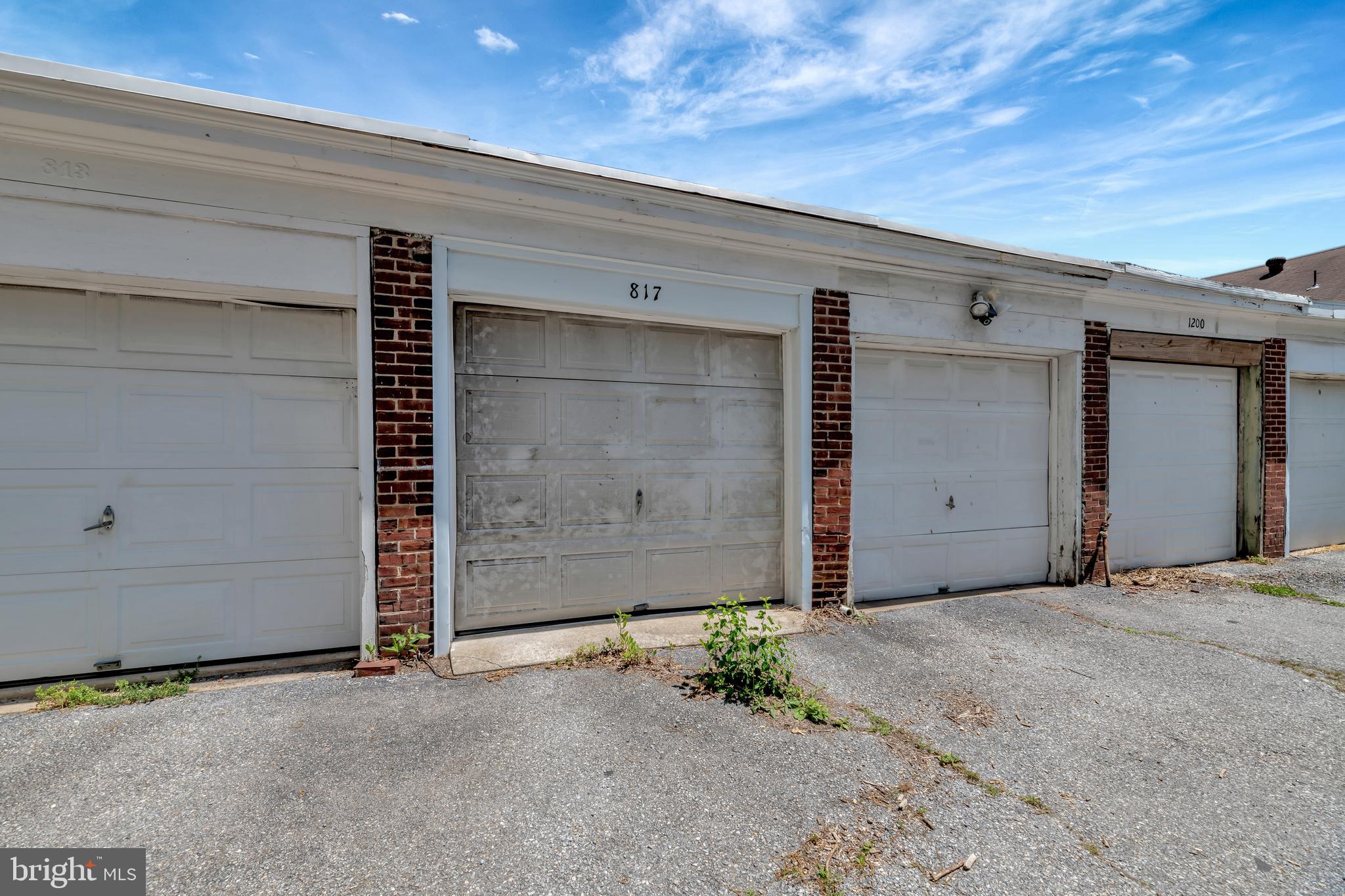 817 N HARRISON STREET