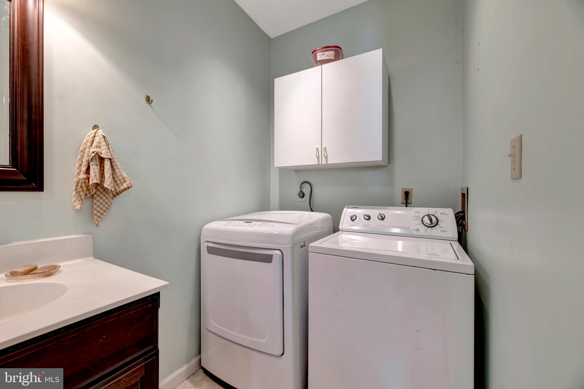 817 N HARRISON STREET