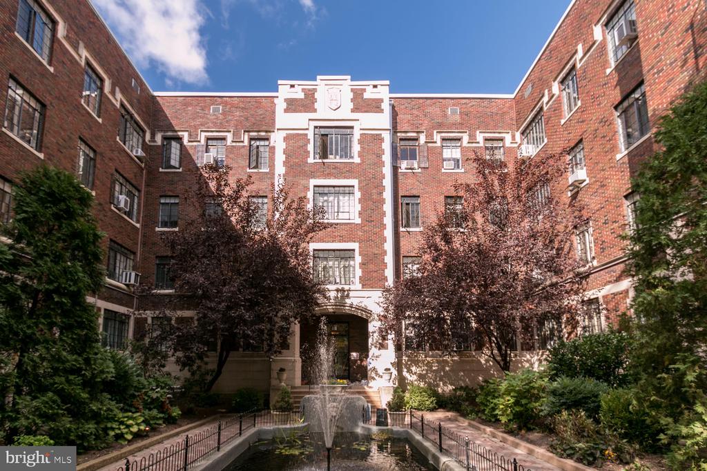 1305 N BROOM STREET 106