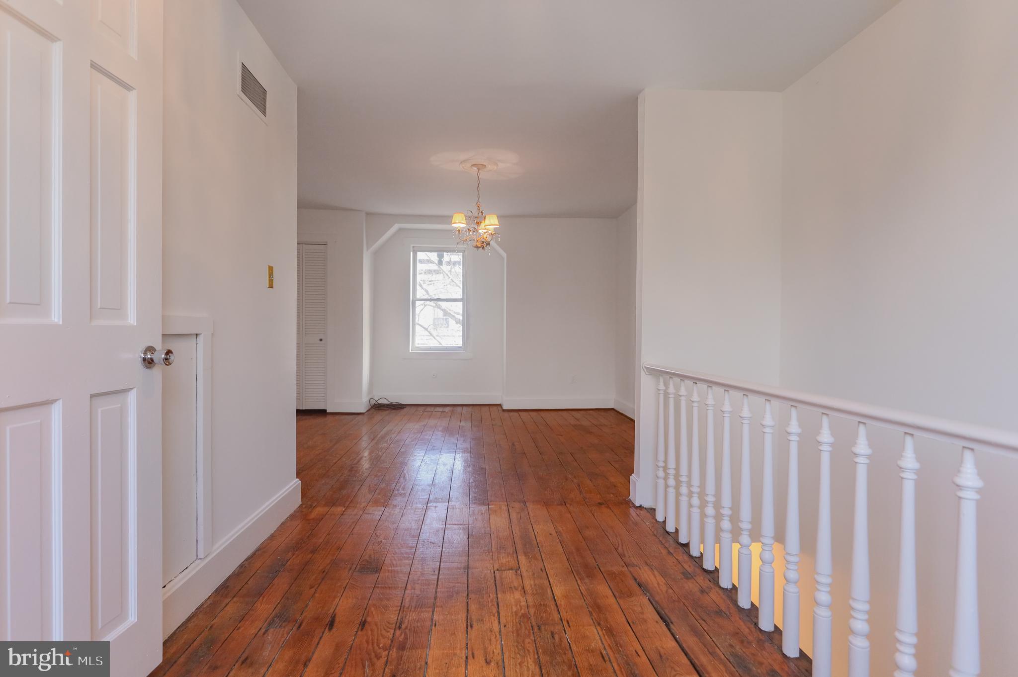 1019 N MONROE STREET