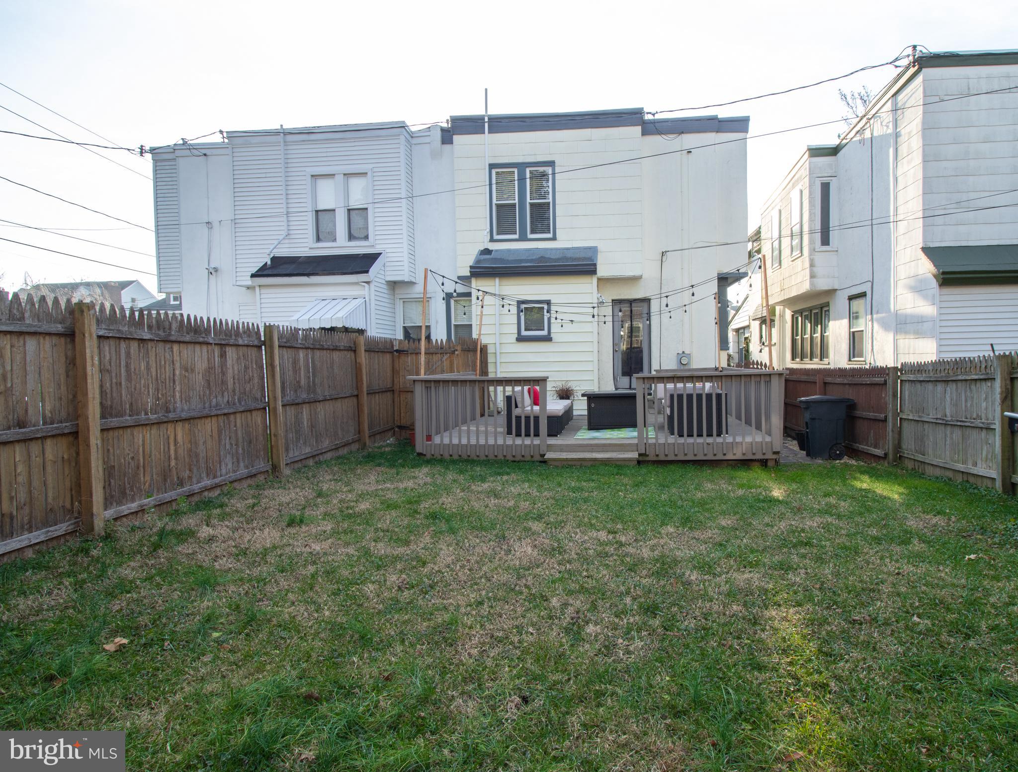 2215 N HARRISON STREET