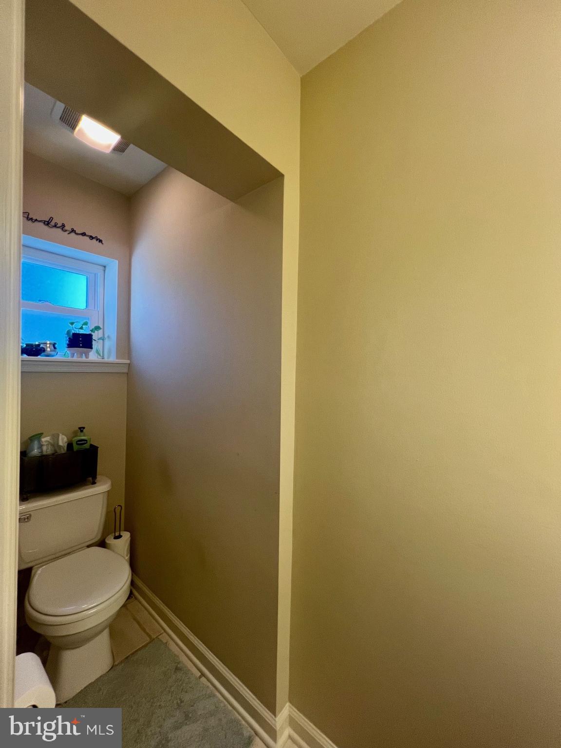 1908 N LINCOLN STREET