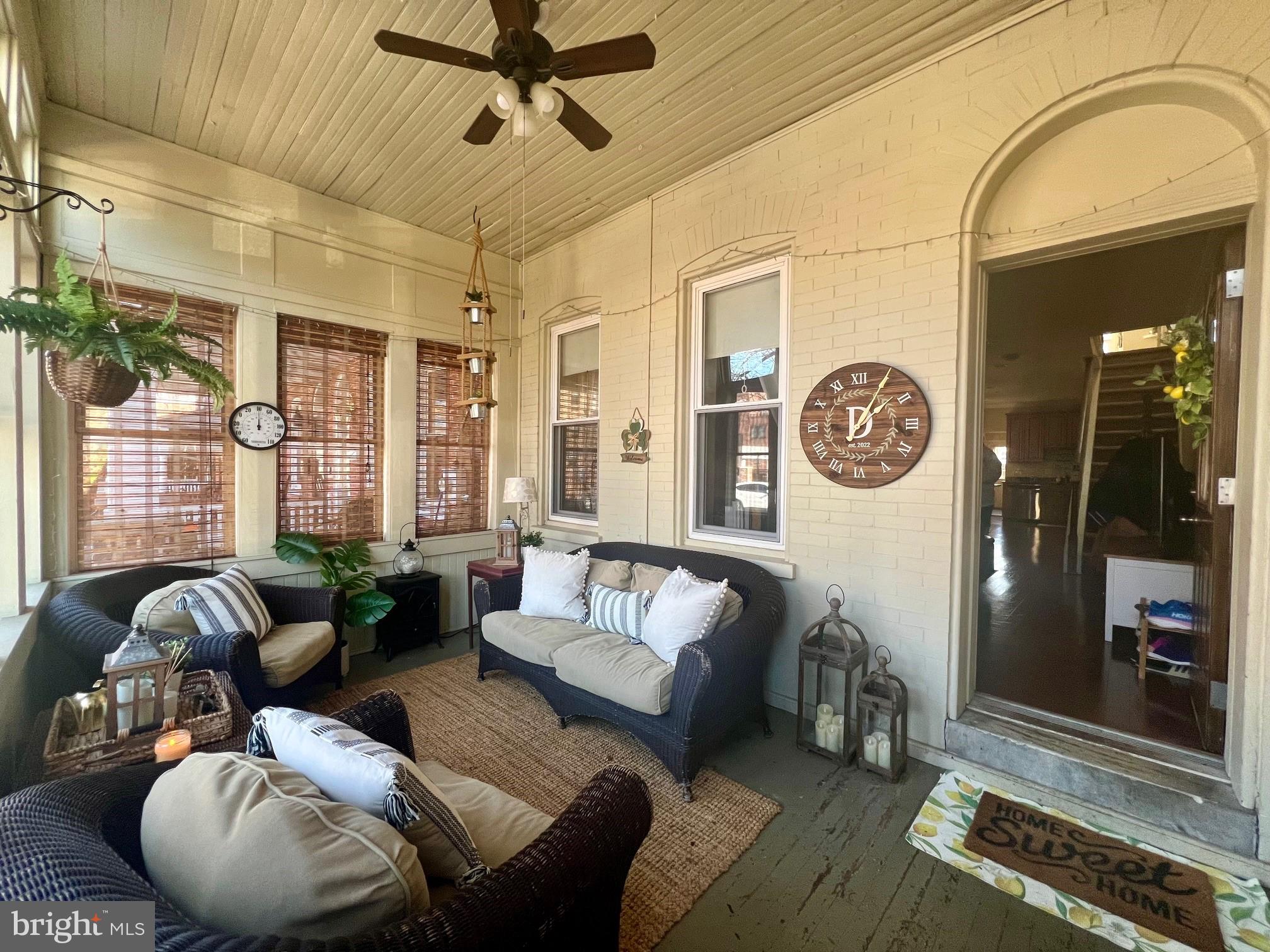 1908 N LINCOLN STREET