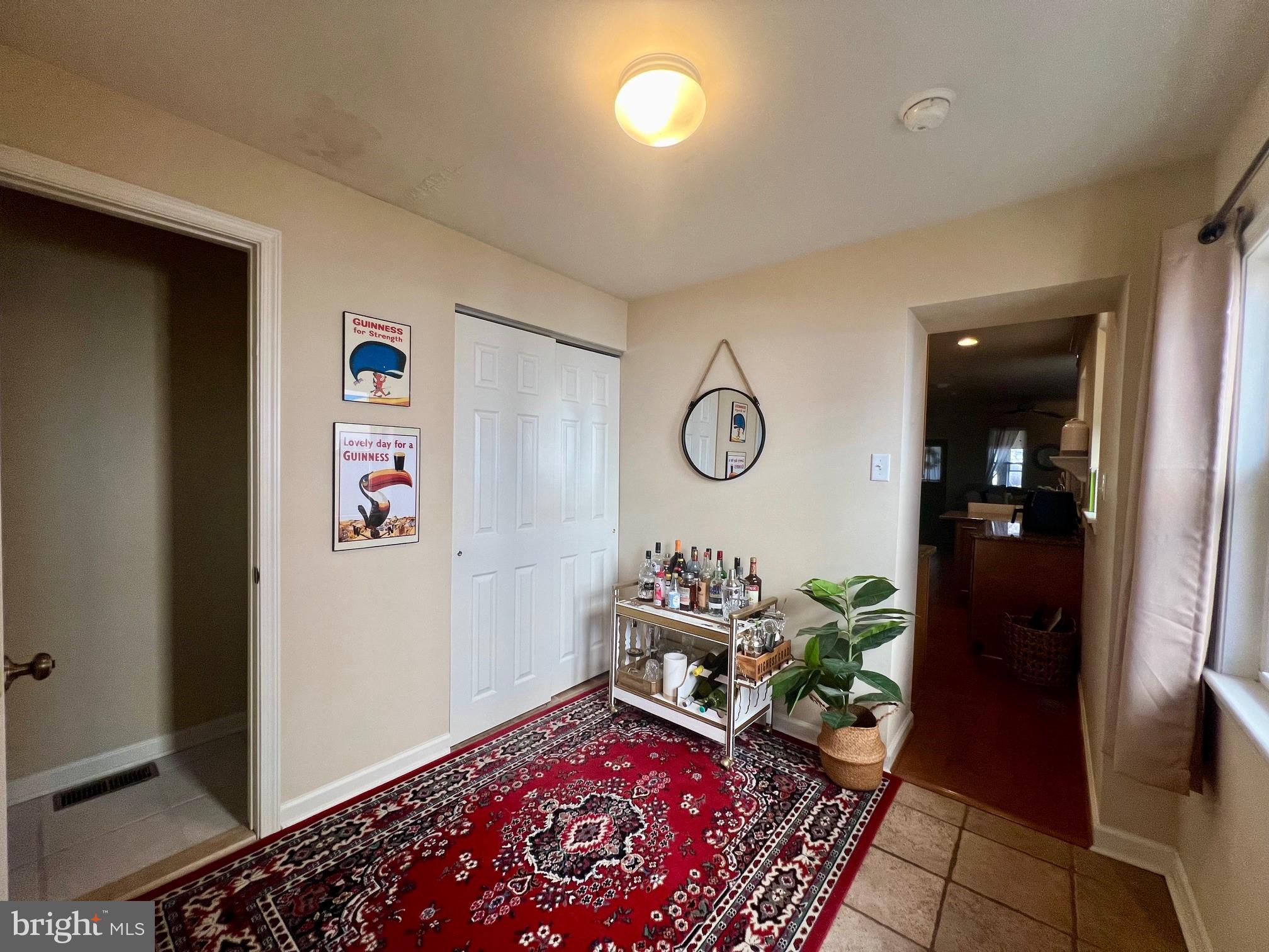 1908 N LINCOLN STREET