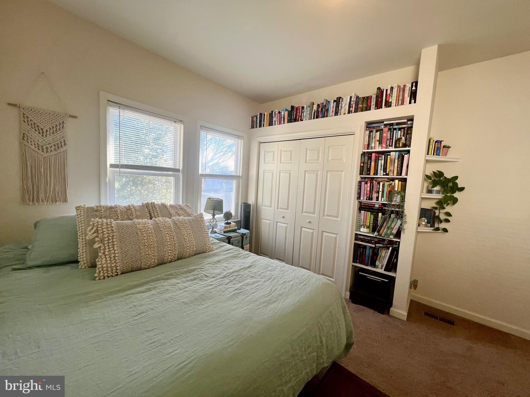 1908 N LINCOLN STREET