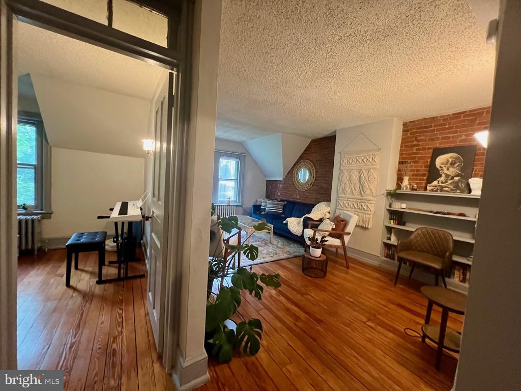 1507 W 14TH STREET 3