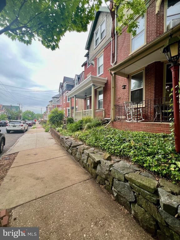 1507 W 14TH STREET 3