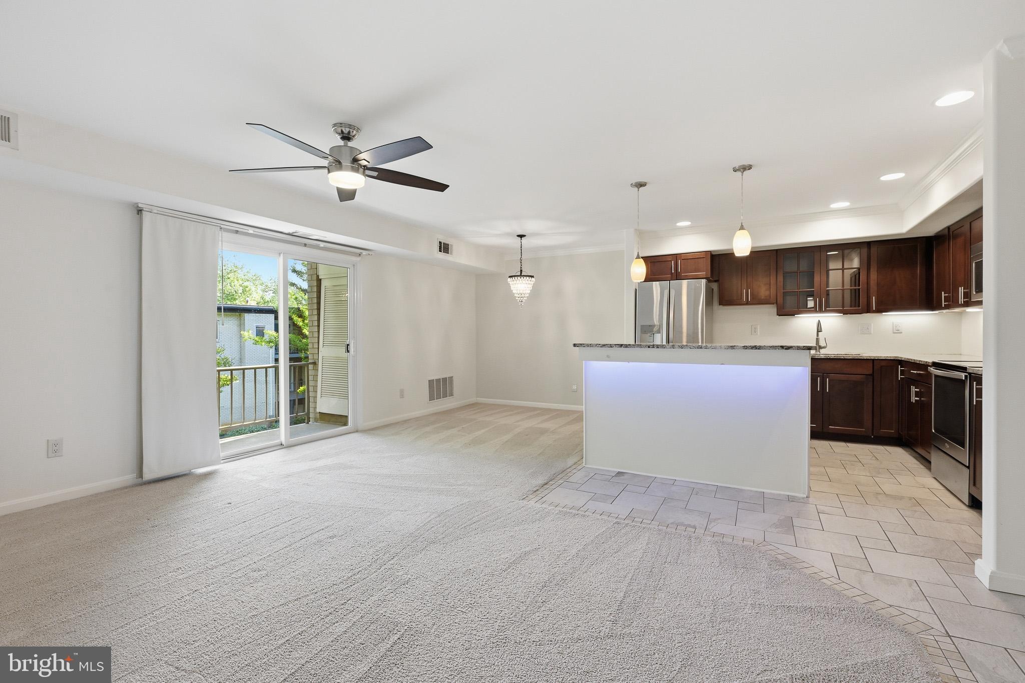 7 ROCKFORD ROAD J15