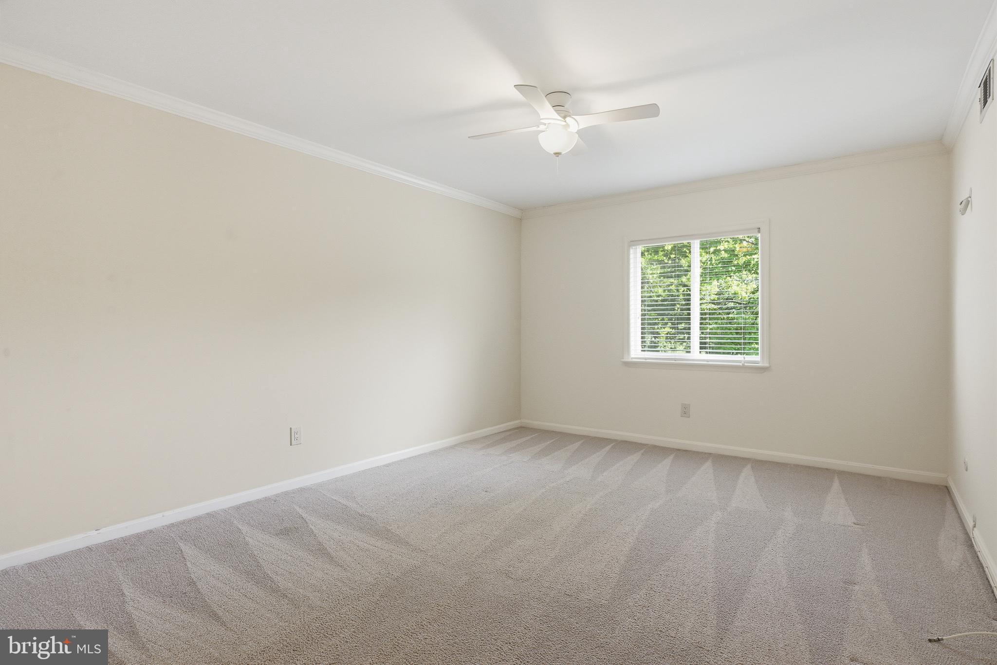 7 ROCKFORD ROAD J15