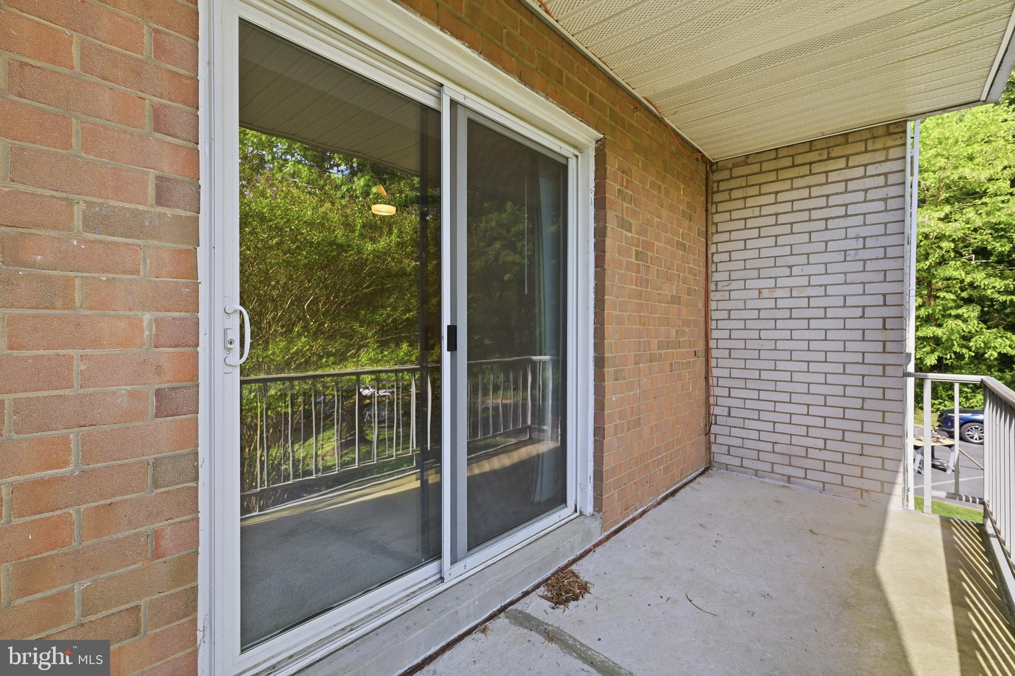 7 ROCKFORD ROAD J15