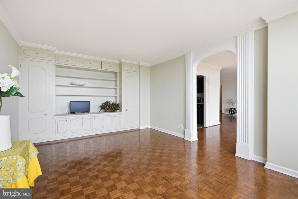 1401 PENNSYLVANIA AVENUE UNIT 1103