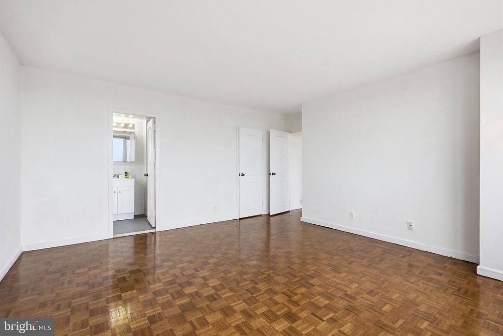 1401 PENNSYLVANIA AVENUE UNIT 1103