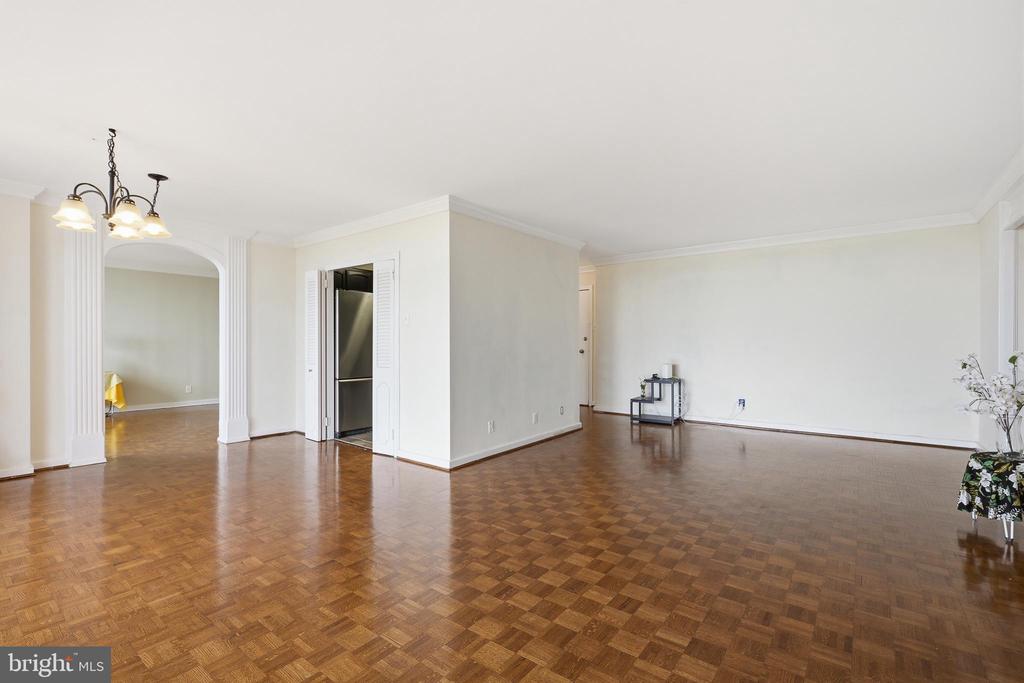 1401 PENNSYLVANIA AVENUE UNIT 1103