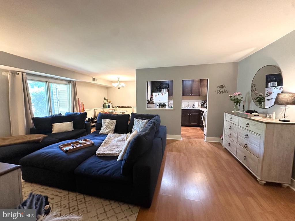 7 ROCKFORD ROAD J5