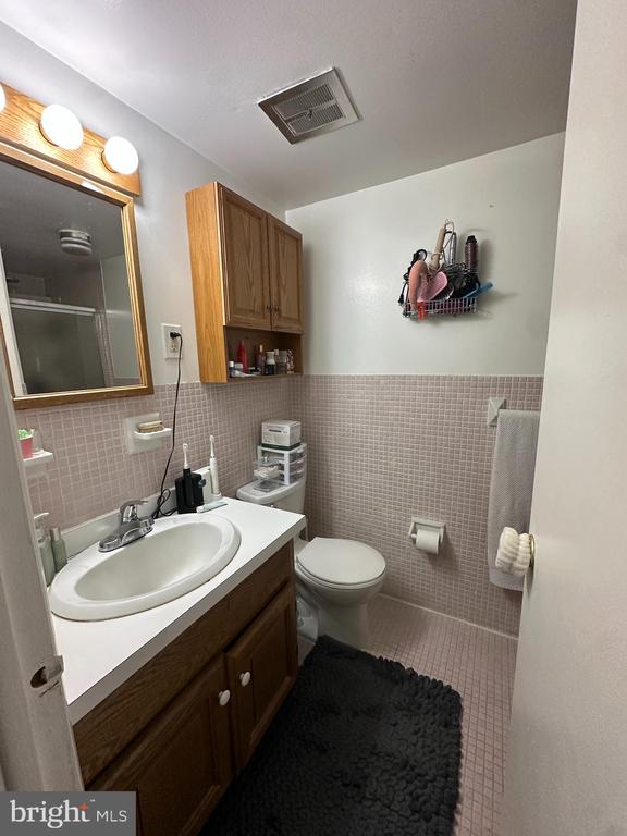 7 ROCKFORD ROAD J5