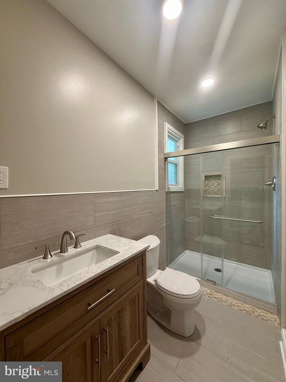 2602 W 18TH STREET Unit: 1