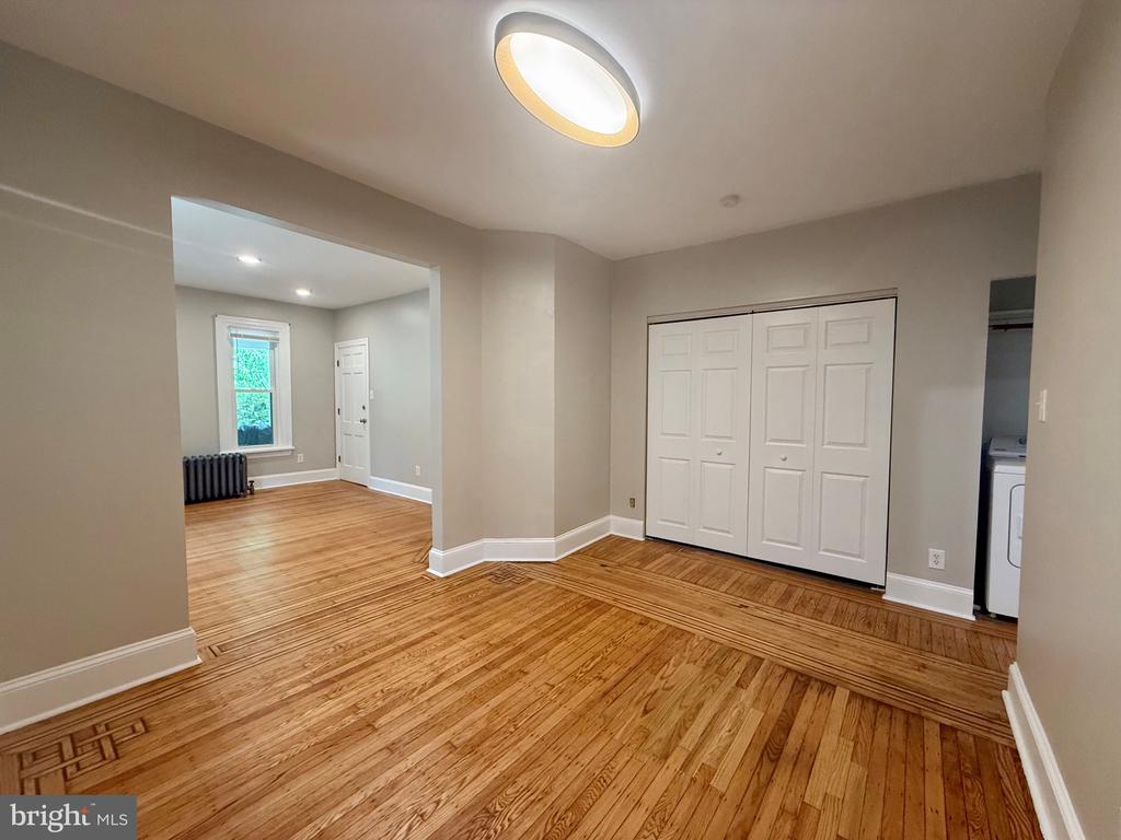 2602 W 18TH STREET Unit: 1