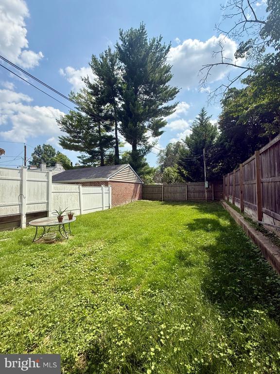 2602 W 18TH STREET Unit: 1