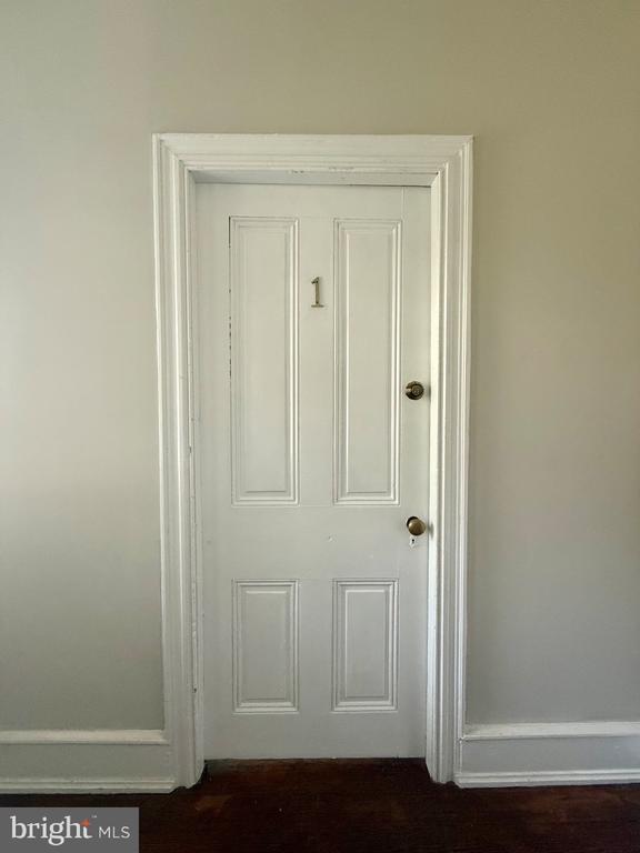 1414 N HARRISON STREET Unit: 1
