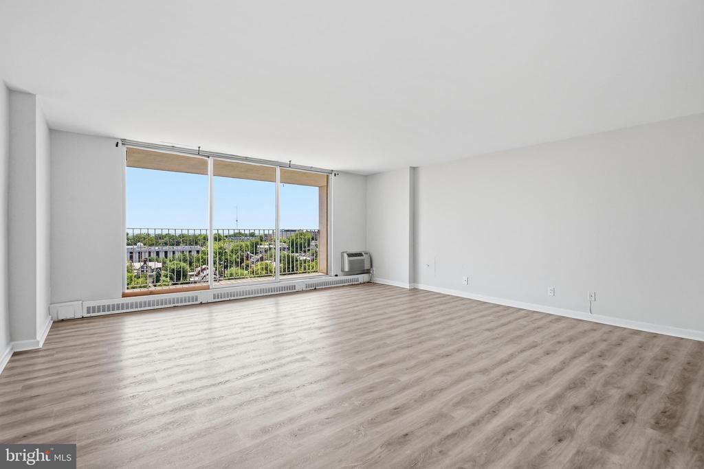 1401 PENNSYLVANIA AVENUE Unit: 1606