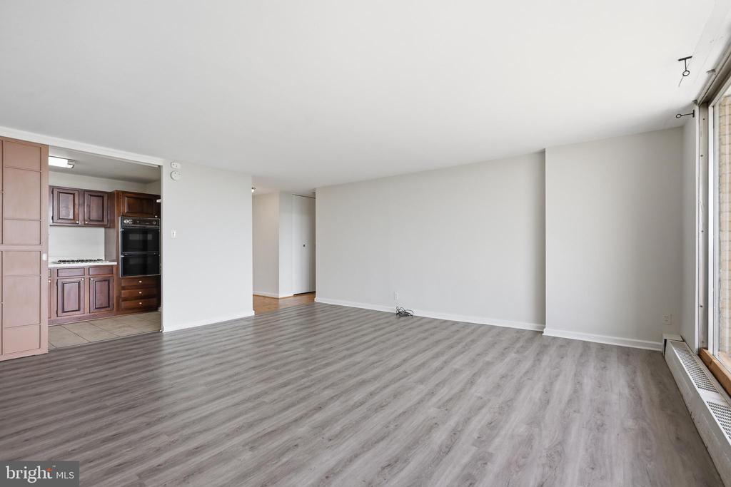 1401 PENNSYLVANIA AVENUE Unit: 1606