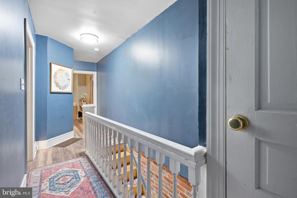 1111 W 9TH STREET