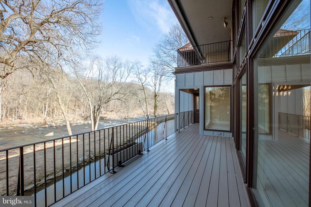 15 BRANDYWINE FALLS ROAD
