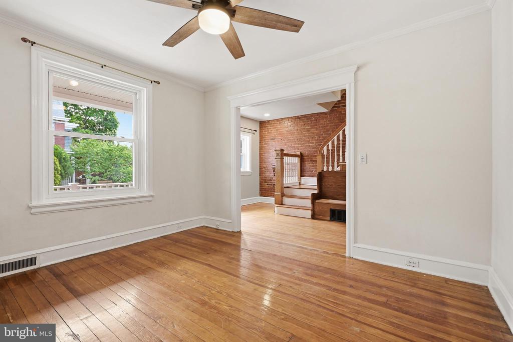 406 W 20TH STREET