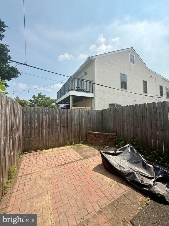 1810 N UNION STREET