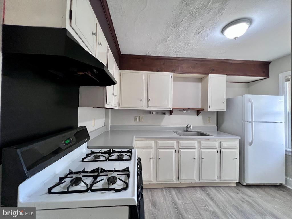 2602 W 18TH STREET Unit: 2