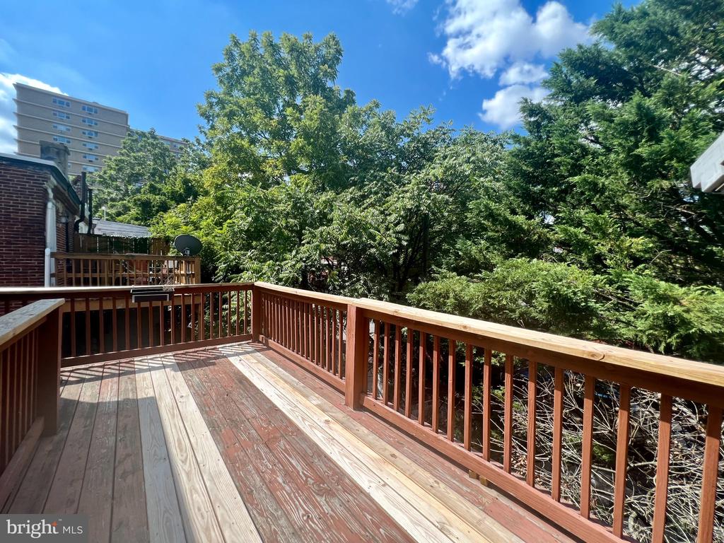 1417 N HARRISON STREET Unit: 3