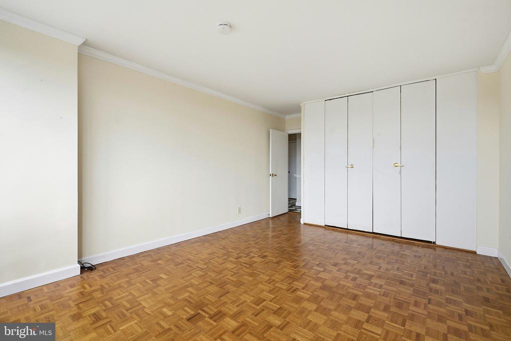 1401 PENNSYLVANIA AVENUE Unit: 1106