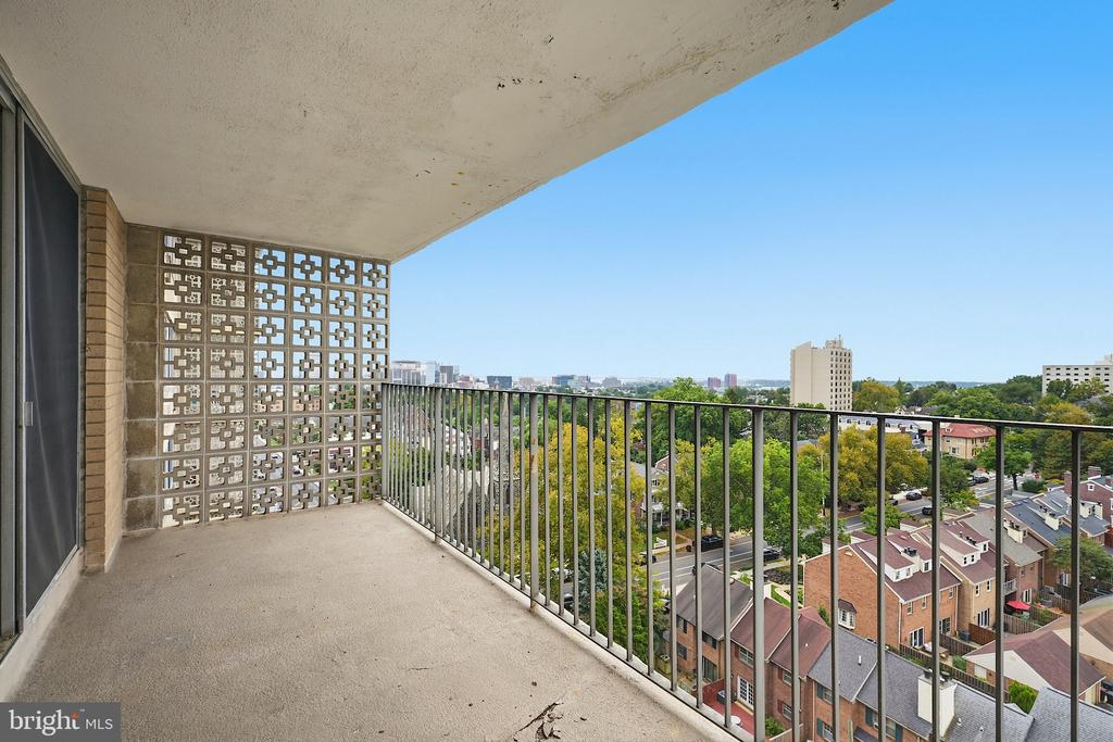 1401 PENNSYLVANIA AVENUE Unit: 1106