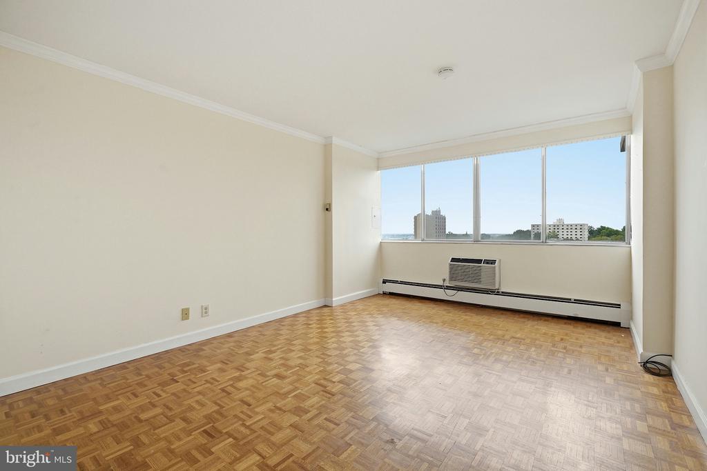 1401 PENNSYLVANIA AVENUE Unit: 1106